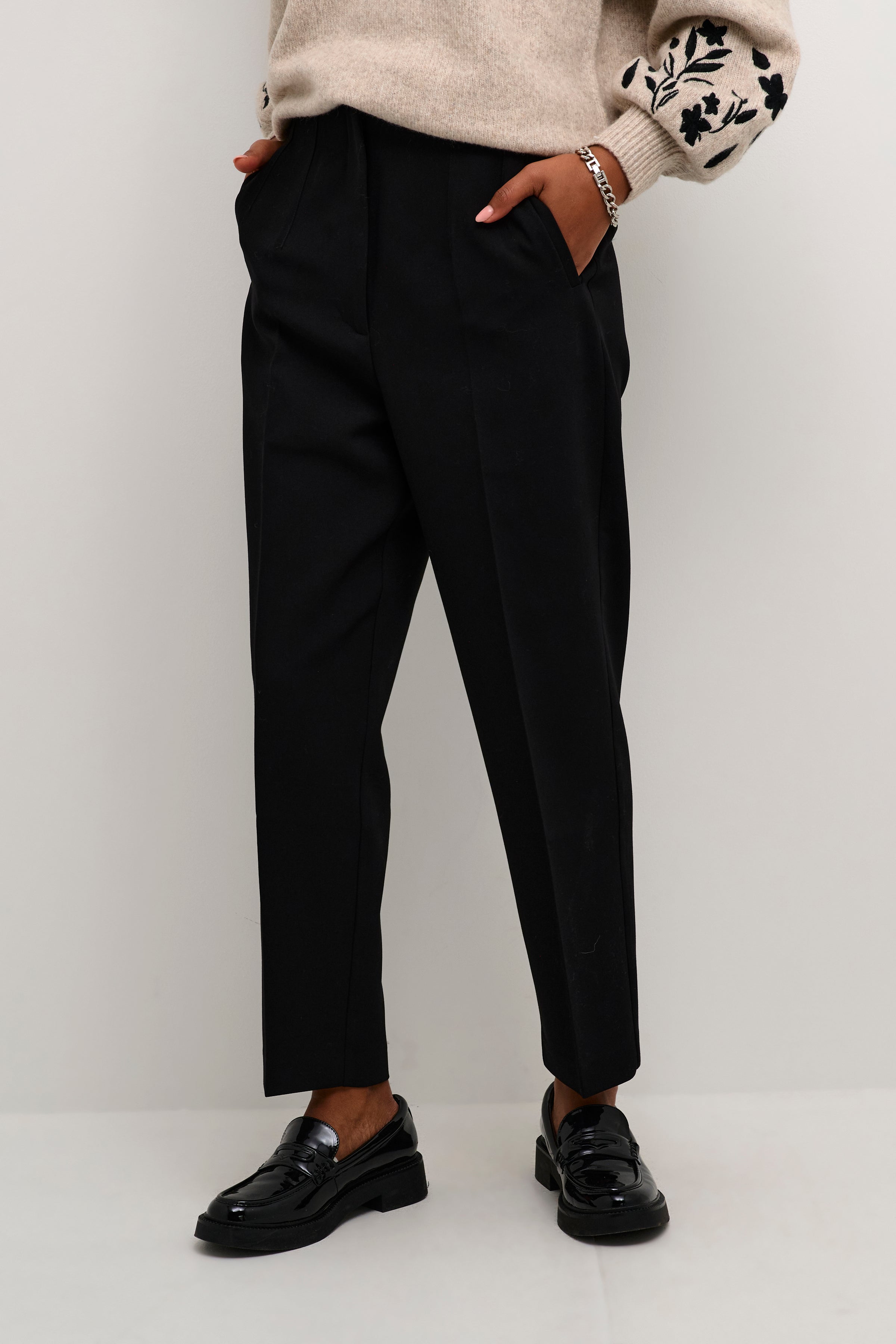 KAhella Trousers