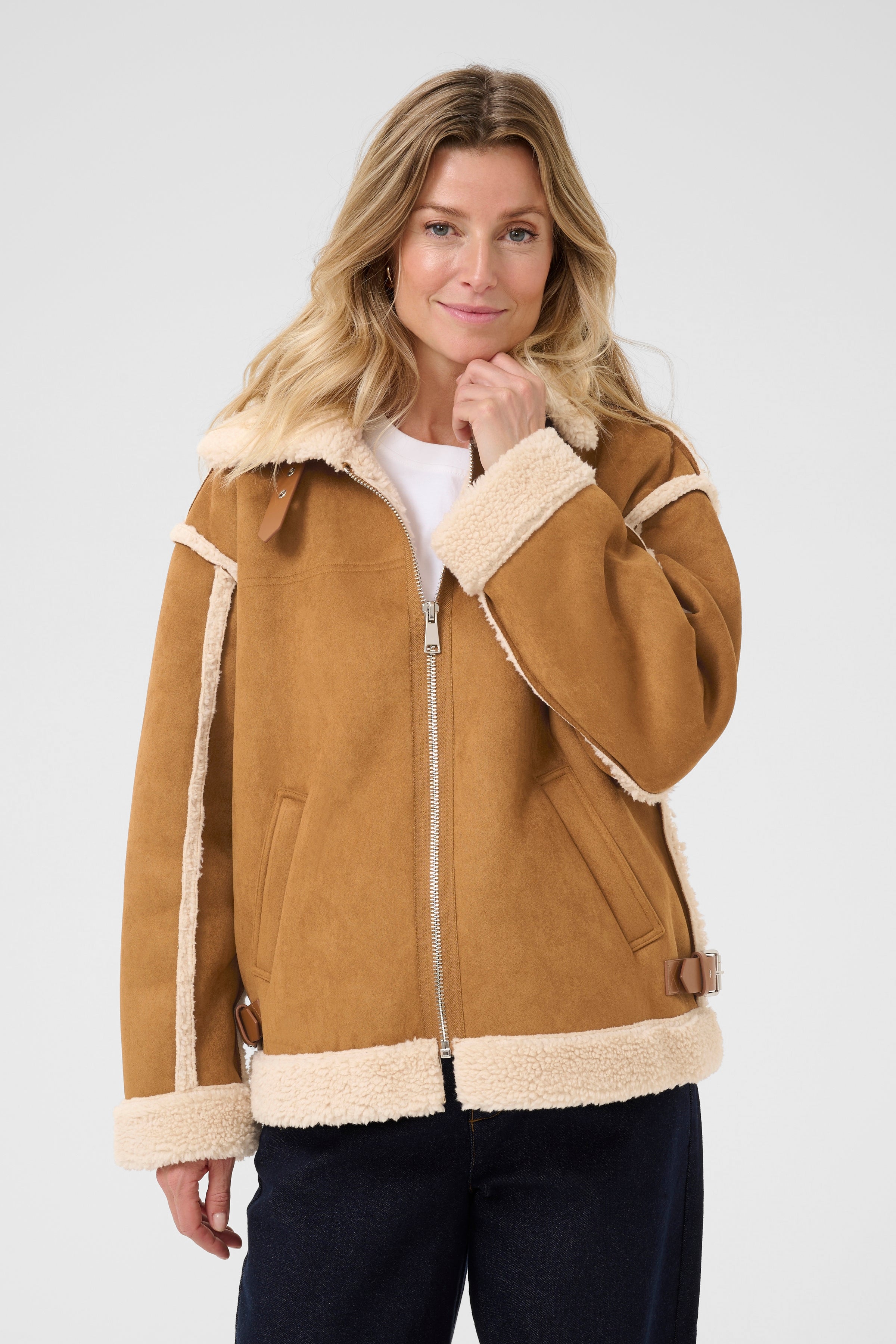 CRUma Outerwear