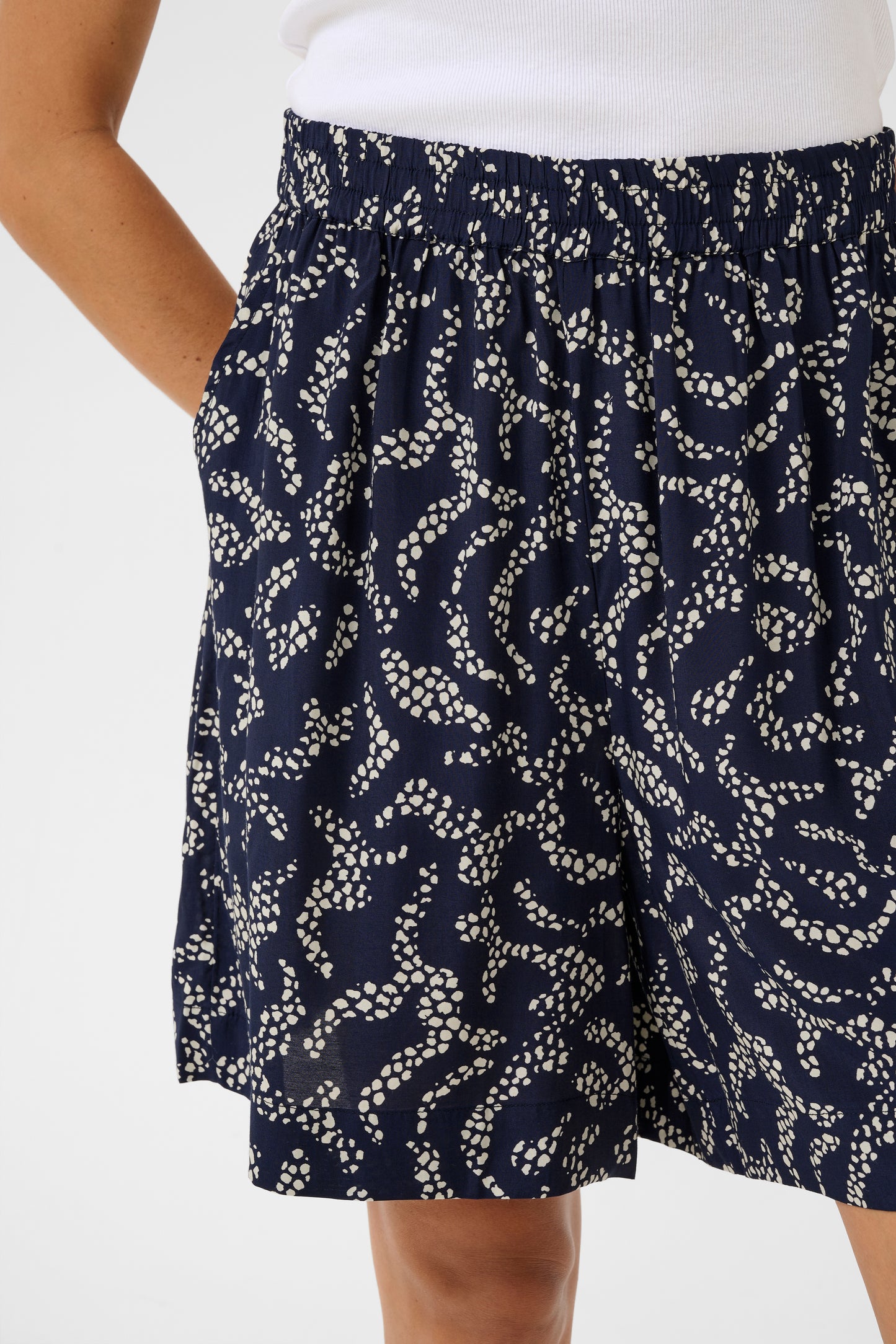 KAbarton Shorts