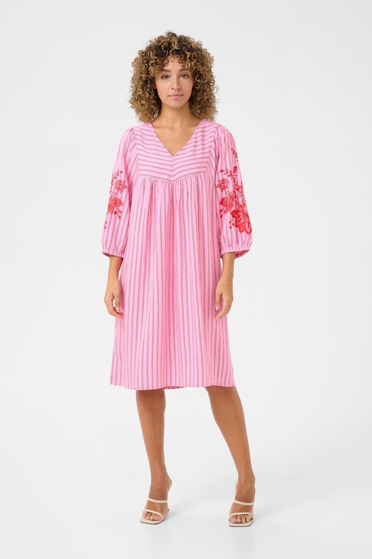 Φόρεμα μίντι